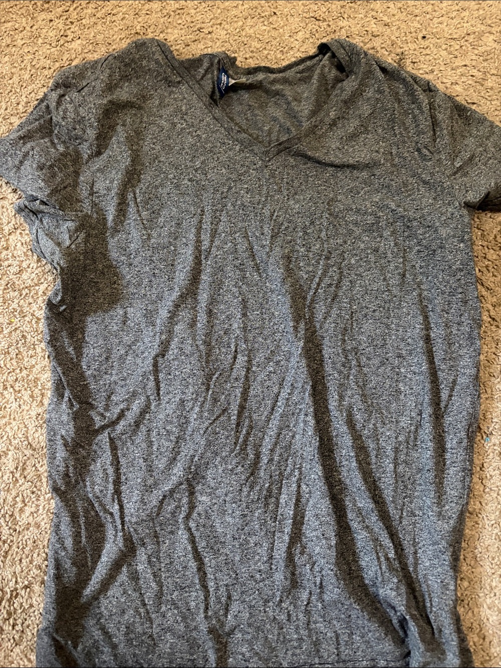 Divided Men's Heather Gray V-Neck Short Sleeve Tee